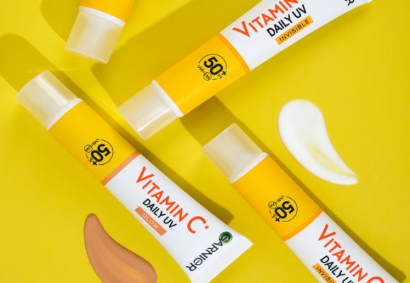 ضد آفتاب ویتامین سی گارنیر رنگی